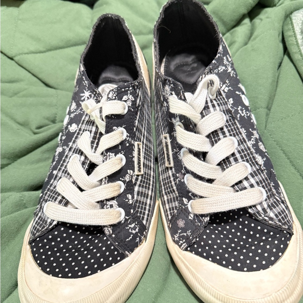 Black and White Patterned Sneakers